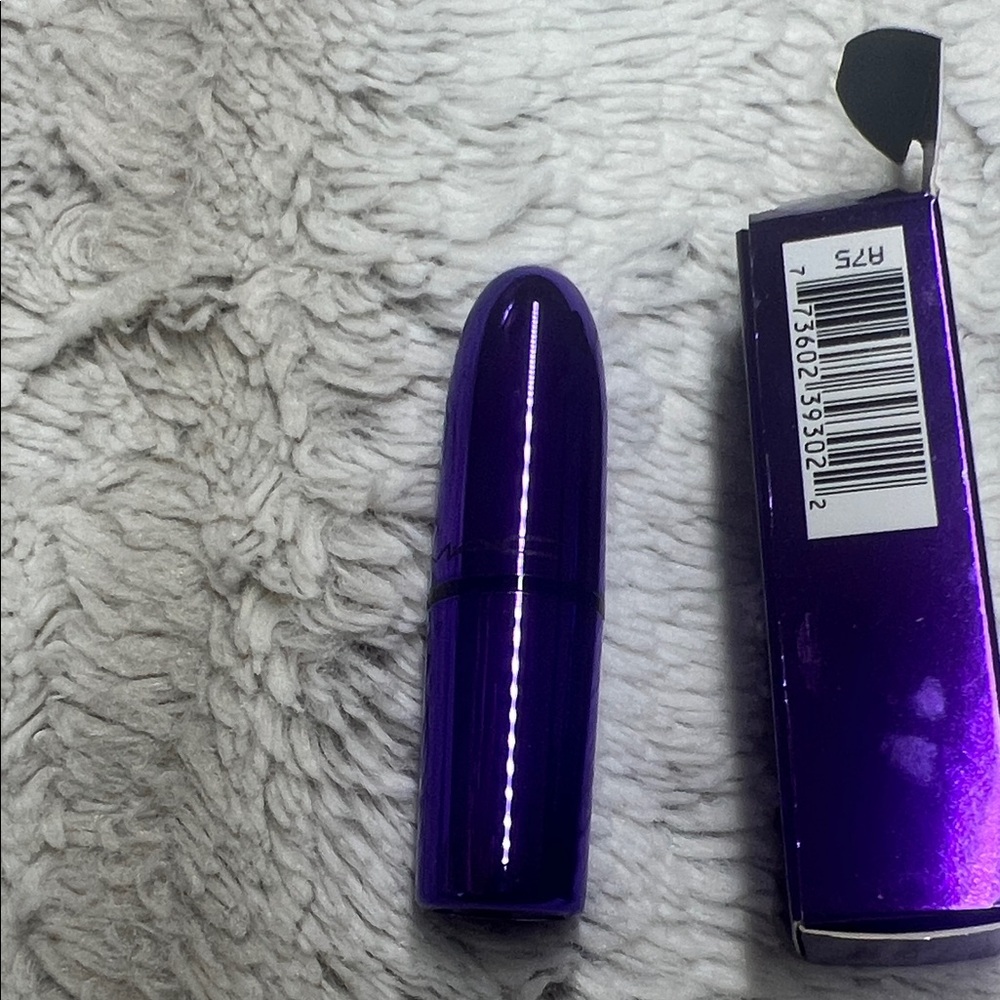 MAC Cosmetics Lipstick -  LE All fired up